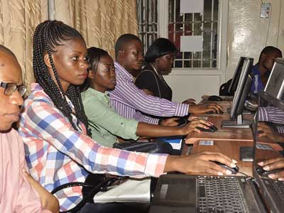 发卡平台正规的DDOS网页端平台